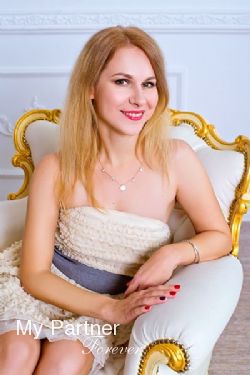 http://www.mypartnerforever.com/xml/zz250/photo-mpf-sexy-ukrainian-bride-aleksandra-from-zaporozhye-ukraine-256818.jpg