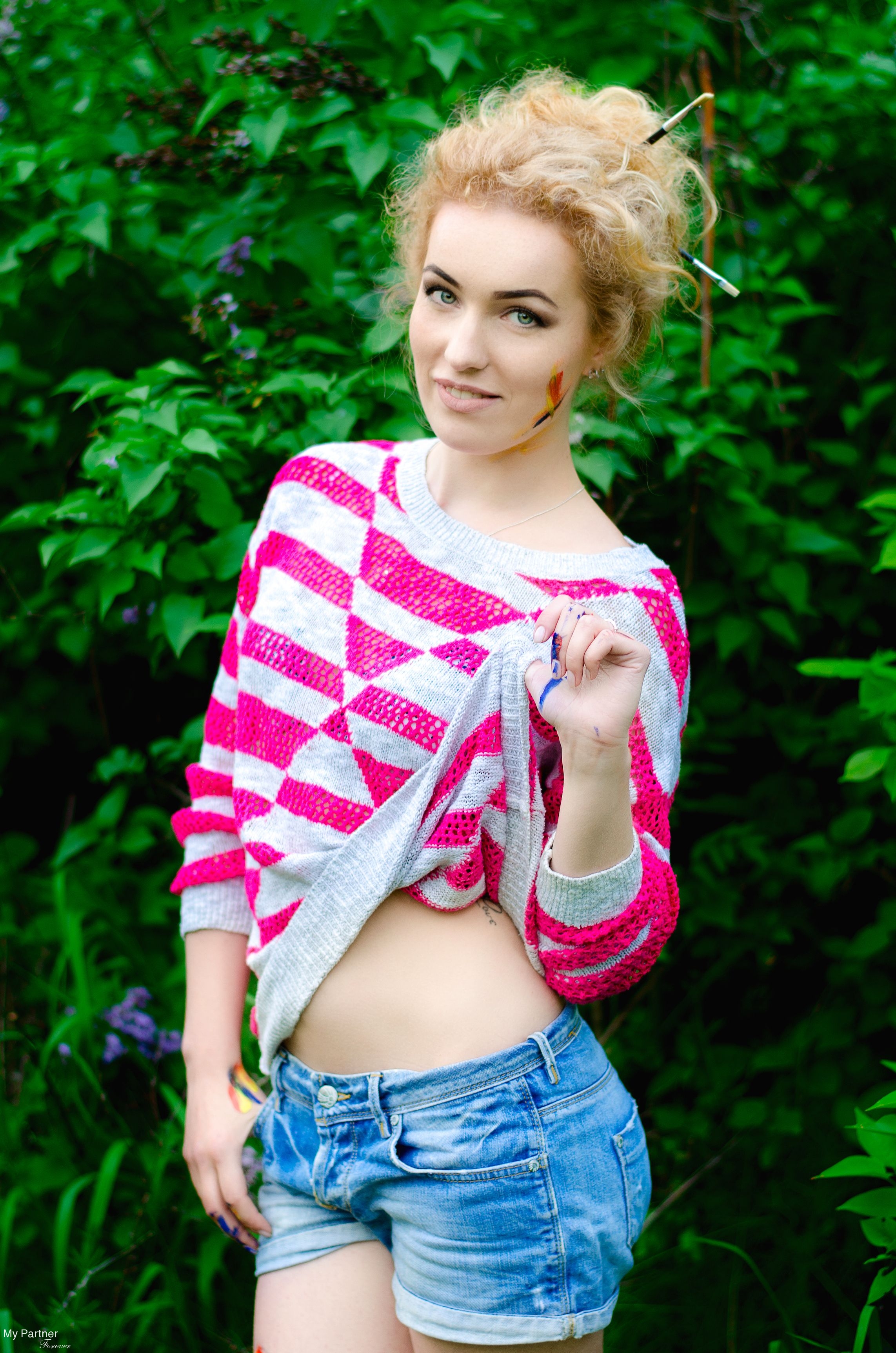 Ukrainian Women Hot Clips 33