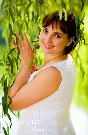 Meet Single Ukrainian Woman Galina from Poltava, Ukraine