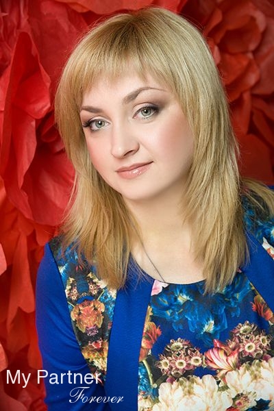 Meet Stunning Ukrainian Girl Nadezhda from Zaporozhye, Ukraine