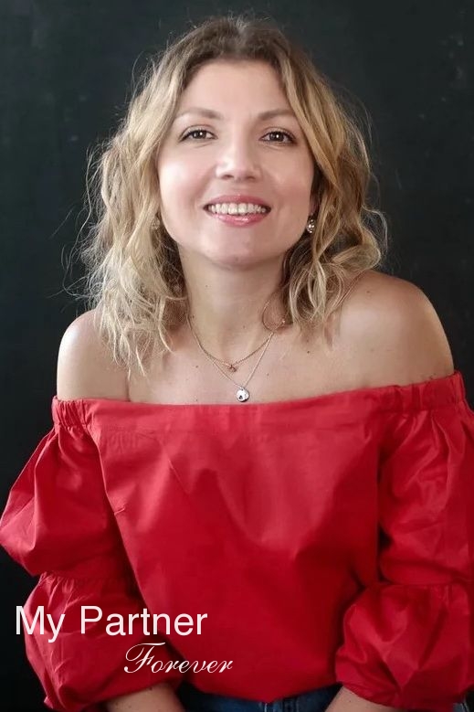 Datingsite to Meet Single Belarusian Girl Elena from Grodno, Belarus