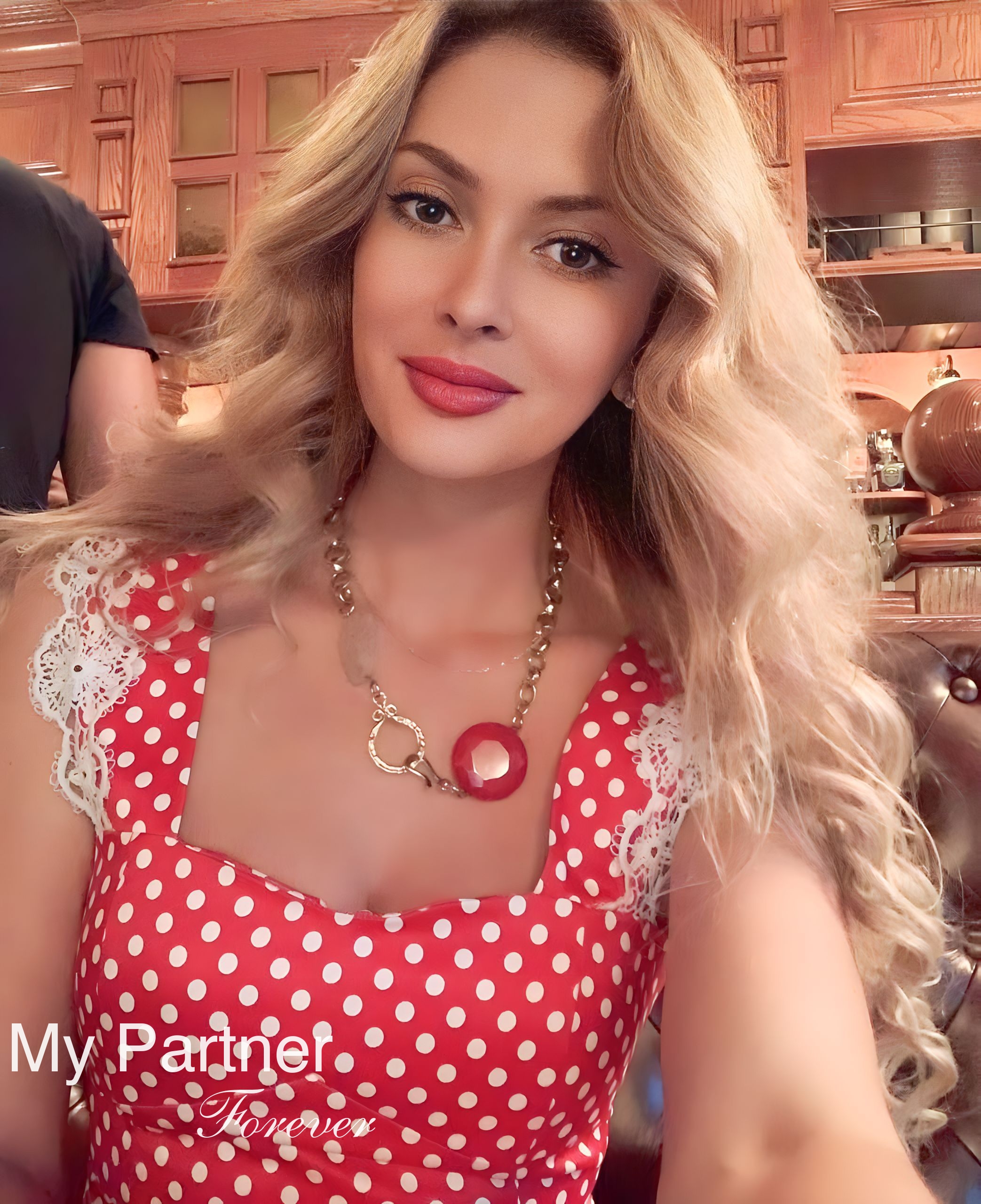 Single Woman from Ukraine - Yuliya from Kharkov, Ukraine