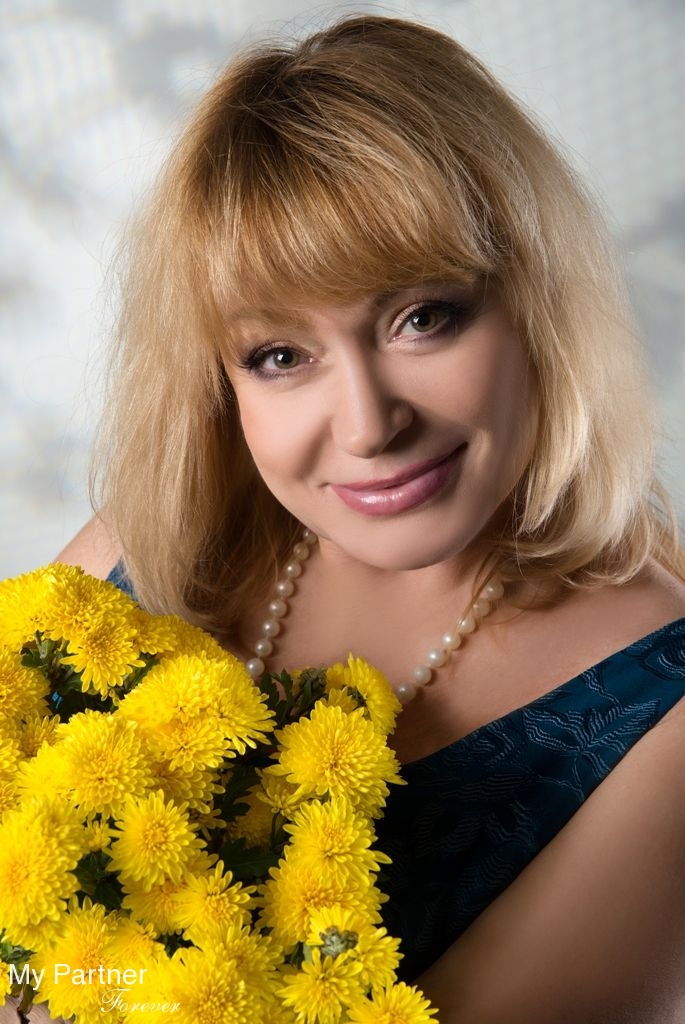 Online Dating with Sexy Ukrainian Woman Tatiyana from Zaporozhye, Ukraine