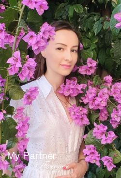 Dating Site to Meet Beautiful Ukrainian Woman Nataliya from Kiev, Ukraine