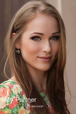 Dating with Stunning Russian Girl Tatyana from Almaty, Kazakhstan