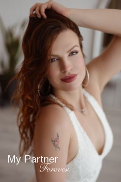 Datingsite to Meet Charming Ukrainian Lady Anna from Mariupol, Ukraine