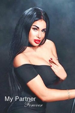 Marriage Agency Service to Meet Svetlana from Sumy, Ukraine