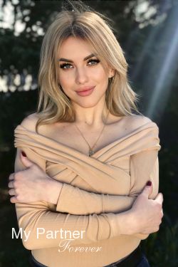 Matchmaking Service to Meet Tamara from Tallinn, Estonia