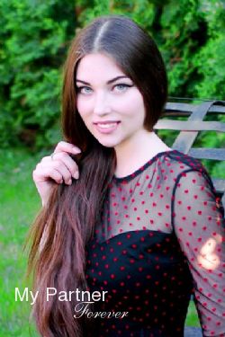 Meet Charming Ukrainian Girl Yaroslava from Sumy, Ukraine