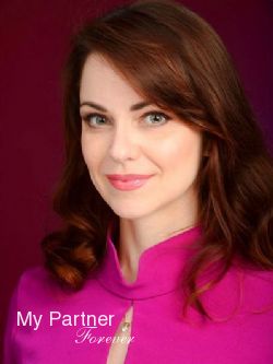 Meet Stunning Ukrainian Woman Yuliya from Sumy, Ukraine