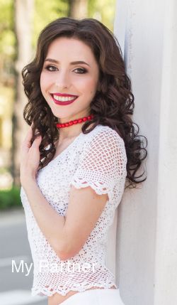 Meet Ukrainian Woman Inna from Poltava, Ukraine