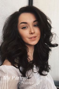 Single Russian Girl Alina from Almaty, Kazakhstan