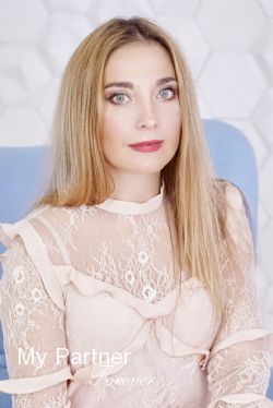 Stunning Ukrainian Woman Irina from Poltava, Ukraine