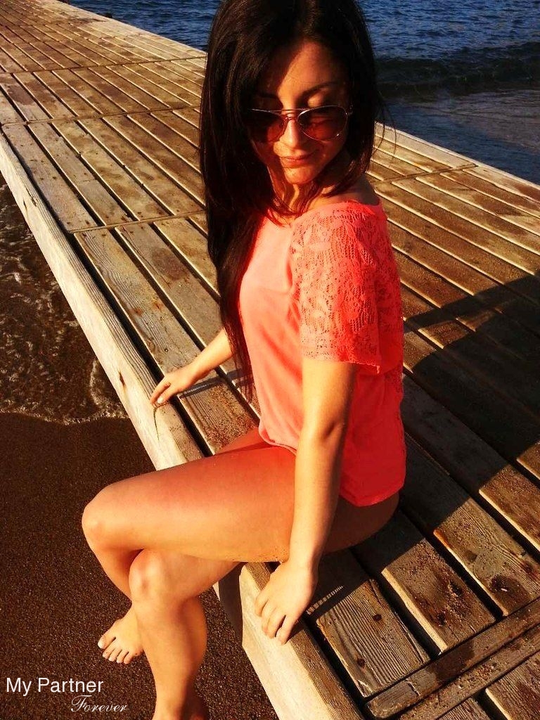Ambitious Ukrainian Women Caring Ukrainian 14