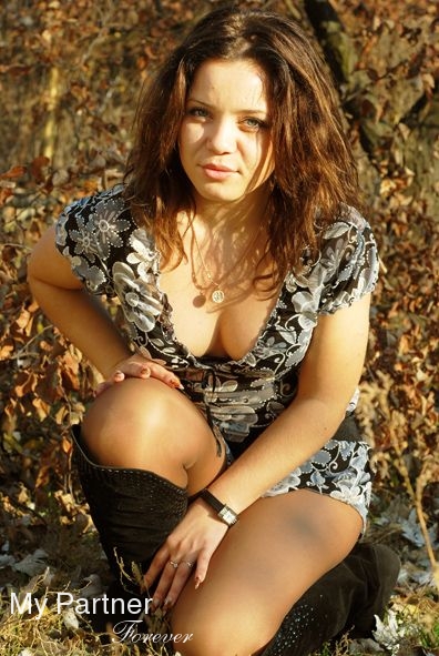 Dating Service to Meet Single Ukrainian Girl Anastasiya from Melitopol, Ukraine
