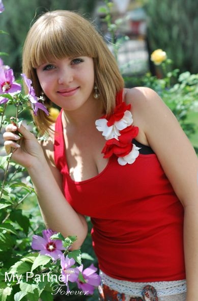 Datingsite to Meet Charming Ukrainian Woman Nataliya from Melitopol, Ukraine