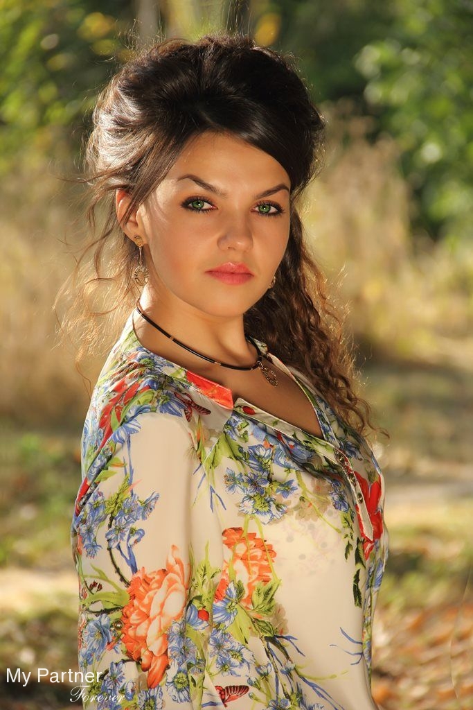 Datingsite to Meet Elena from Vinnitsa, Ukraine