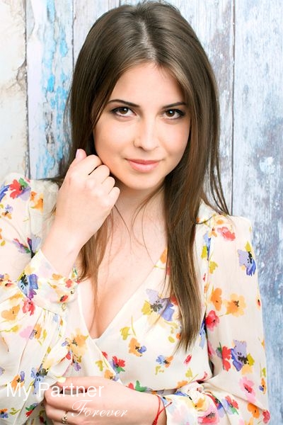 Datingsite to Meet Stunning Ukrainian Girl Evgeniya from Sumy, Ukraine