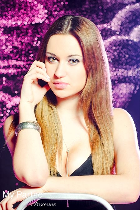 Datingsite to Meet Stunning Ukrainian Girl Marina from Sumy, Ukraine