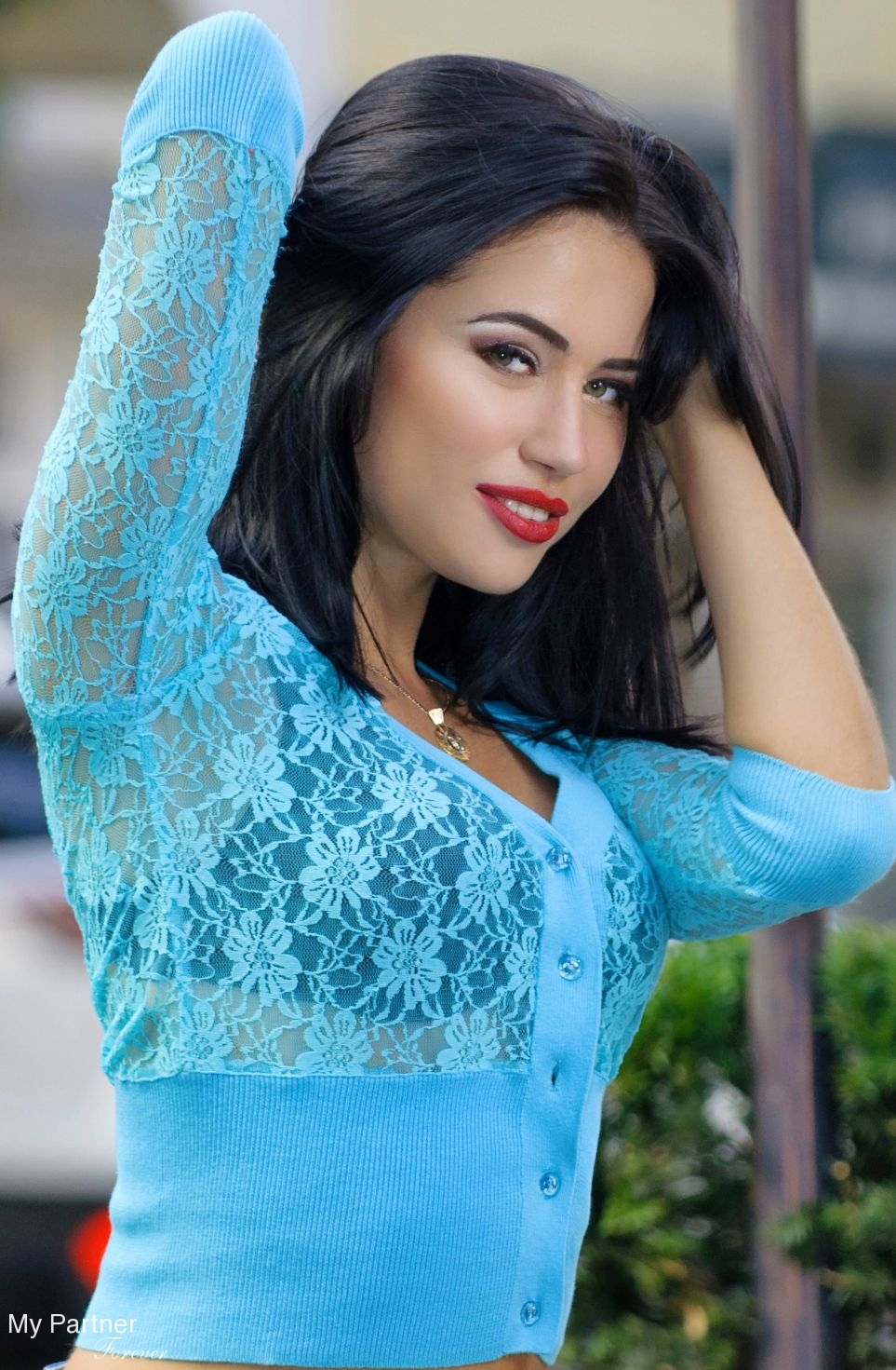 Dating With Stunning Ukrainian Woman Viktoriya From