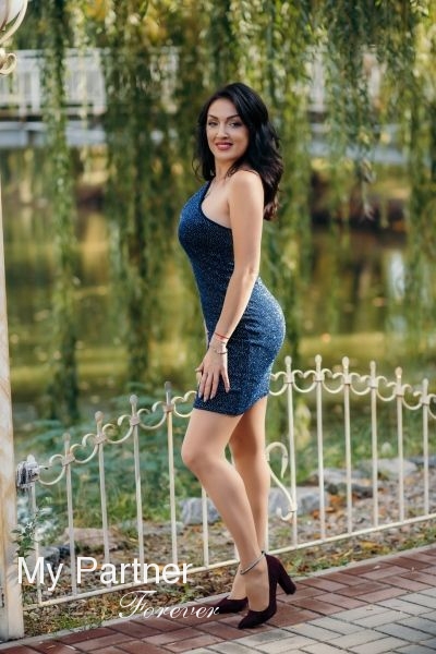 Beautiful Bride from Ukraine - Elena from Zaporozhye, Ukraine