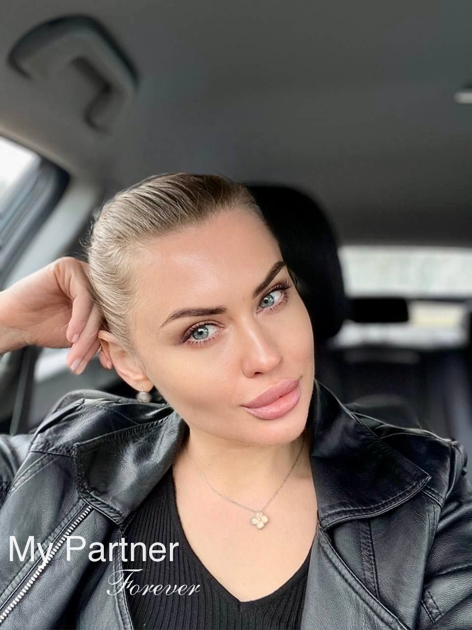 Beautiful Lady from Ukraine - Yuliya from Kharkov, Ukraine