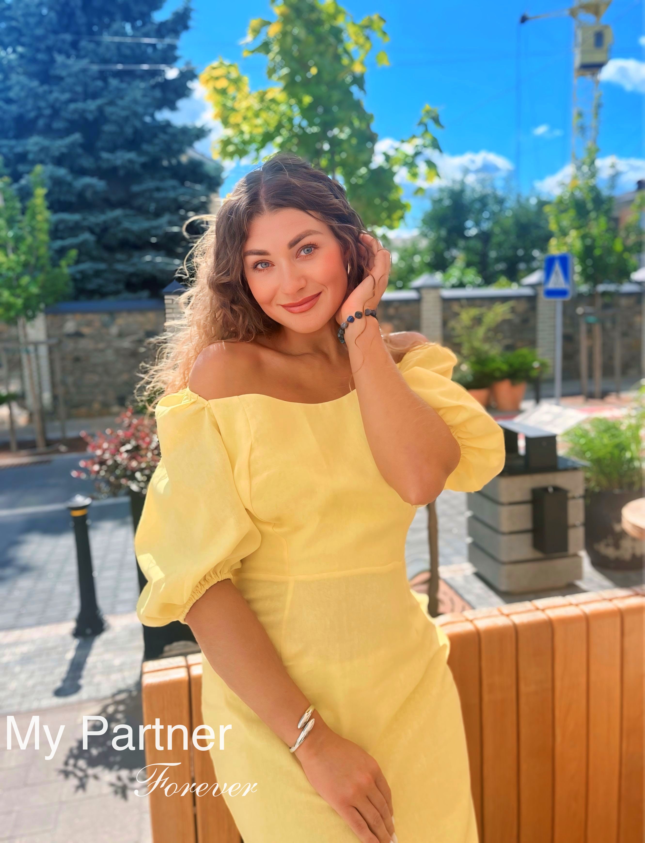 Beautiful Ukrainian Girl Nadezhda from Kiev, Ukraine