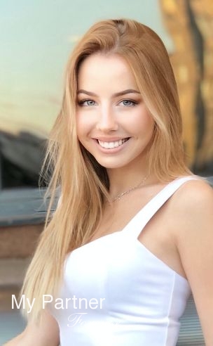 Beautiful Ukrainian Woman Kseniya from Kiev, Ukraine