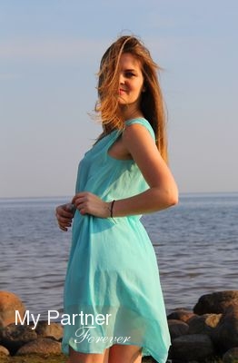 Beautiful Woman from Russia - Inessa from St. Petersburg, Russia