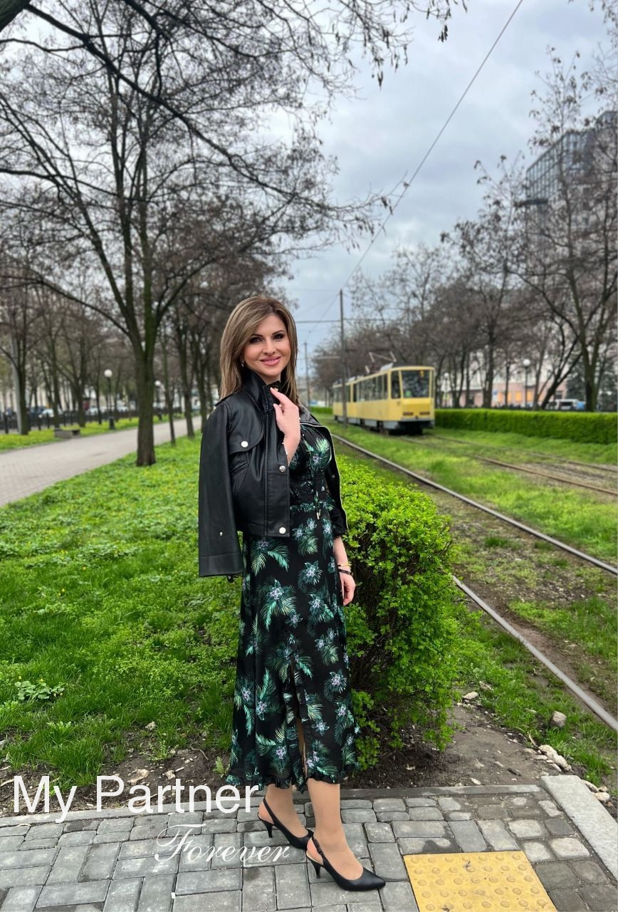 Charming Ukrainian Lady Olga from Kharkov, Ukraine