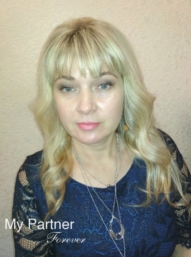 Charming Ukrainian Woman Lyudmila from Alchevsk, Ukraine