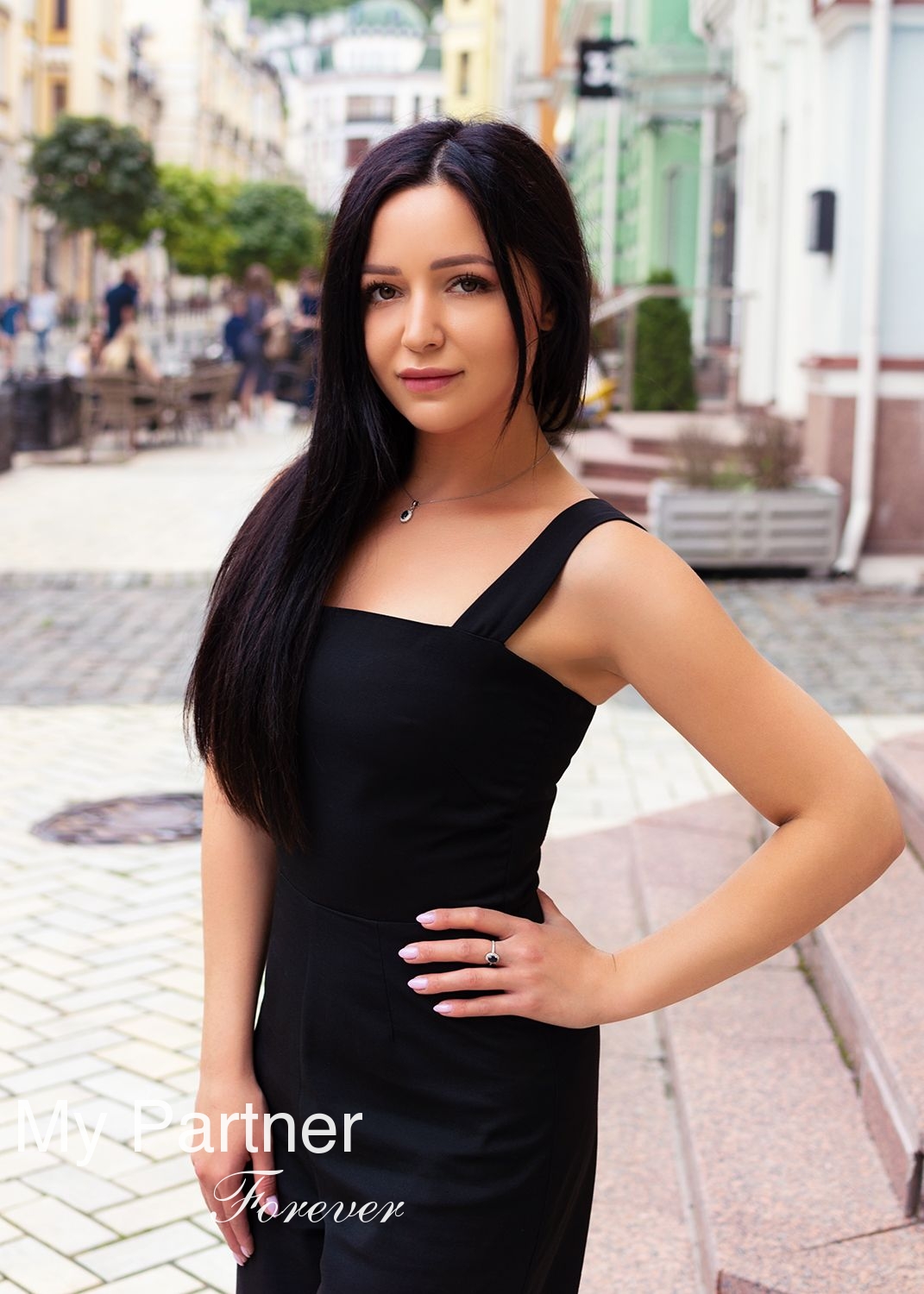 Dating Service to Meet Beautiful Ukrainian Lady Polina from Kiev, Ukraine
