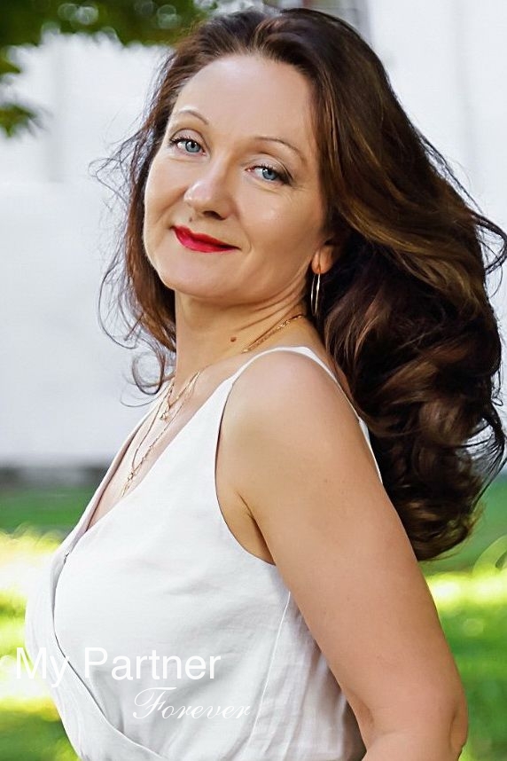 Dating Service to Meet Elena from Slonim, Belarus