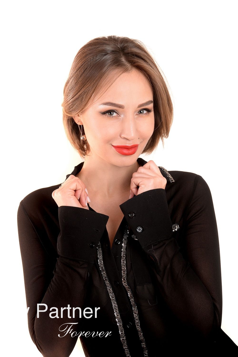 Dating Service to Meet Gorgeous Ukrainian Girl Mariya from Kharkov, Ukraine