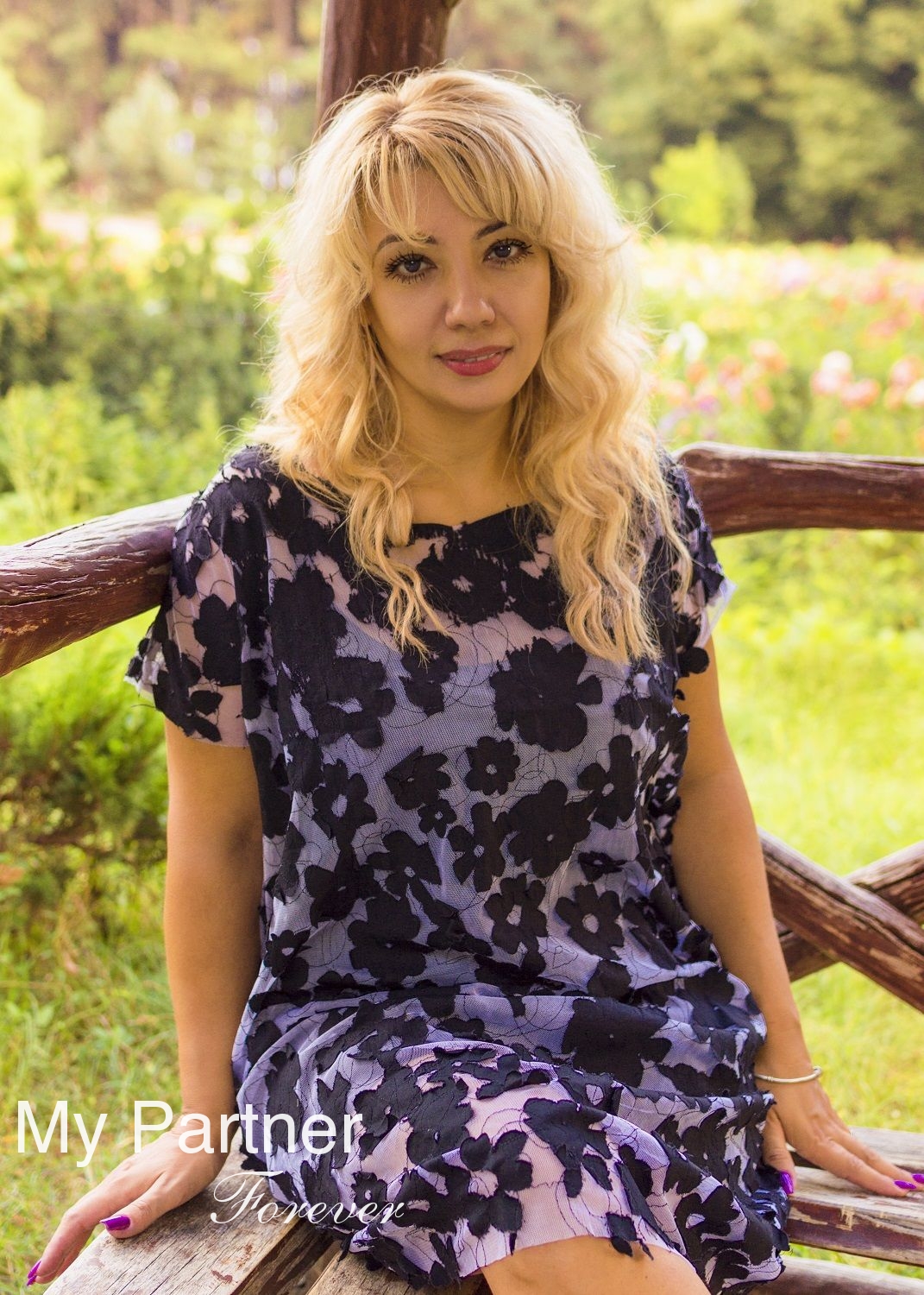Dating Service to Meet Oksana from Kiev, Ukraine