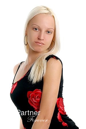 Dating Service to Meet Sexy Ukrainian Lady Nadezhda from Zaporozhye, Ukraine