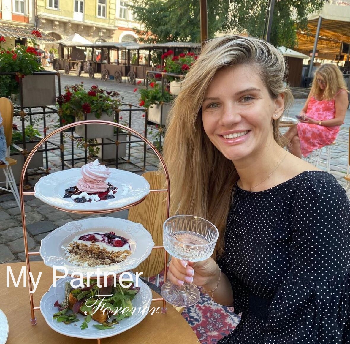 Dating Service to Meet Single Ukrainian Girl Nadezhda from Vinnitsa, Ukraine