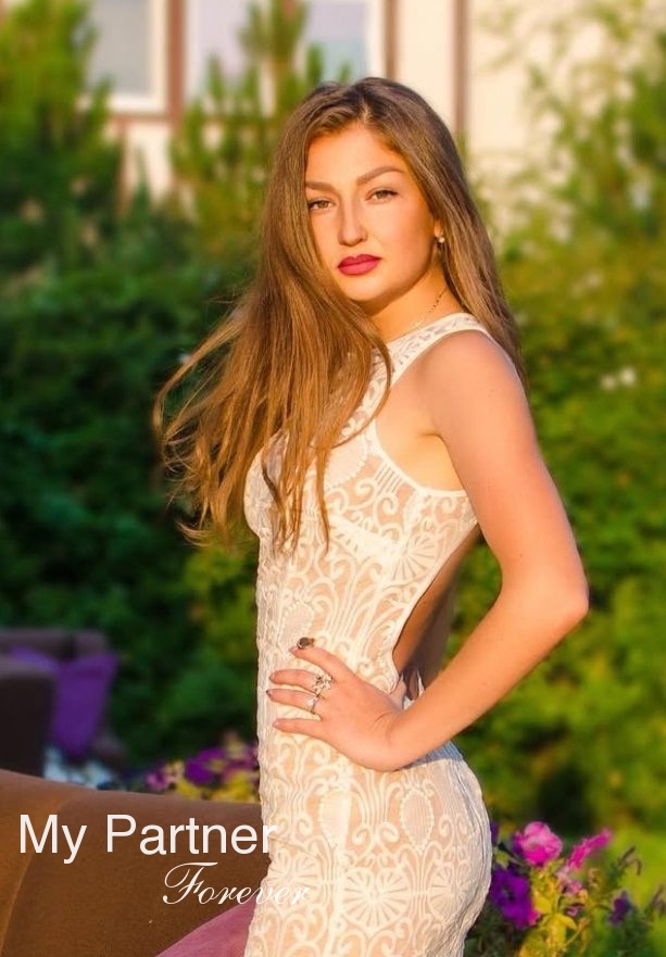 Dating Service to Meet Tamara from Zaporozhye, Ukraine