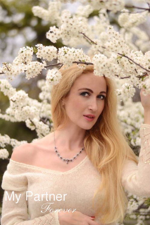Dating Site to Meet Beautiful Russian Woman Viktoriya from Tallinn, Estonia
