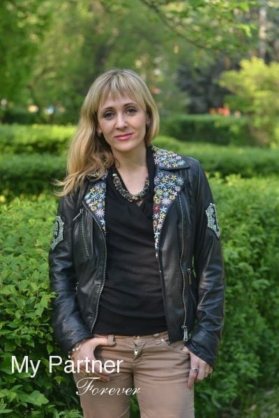 Dating Site to Meet Beautiful Ukrainian Woman Olga from Zaporozhye, Ukraine