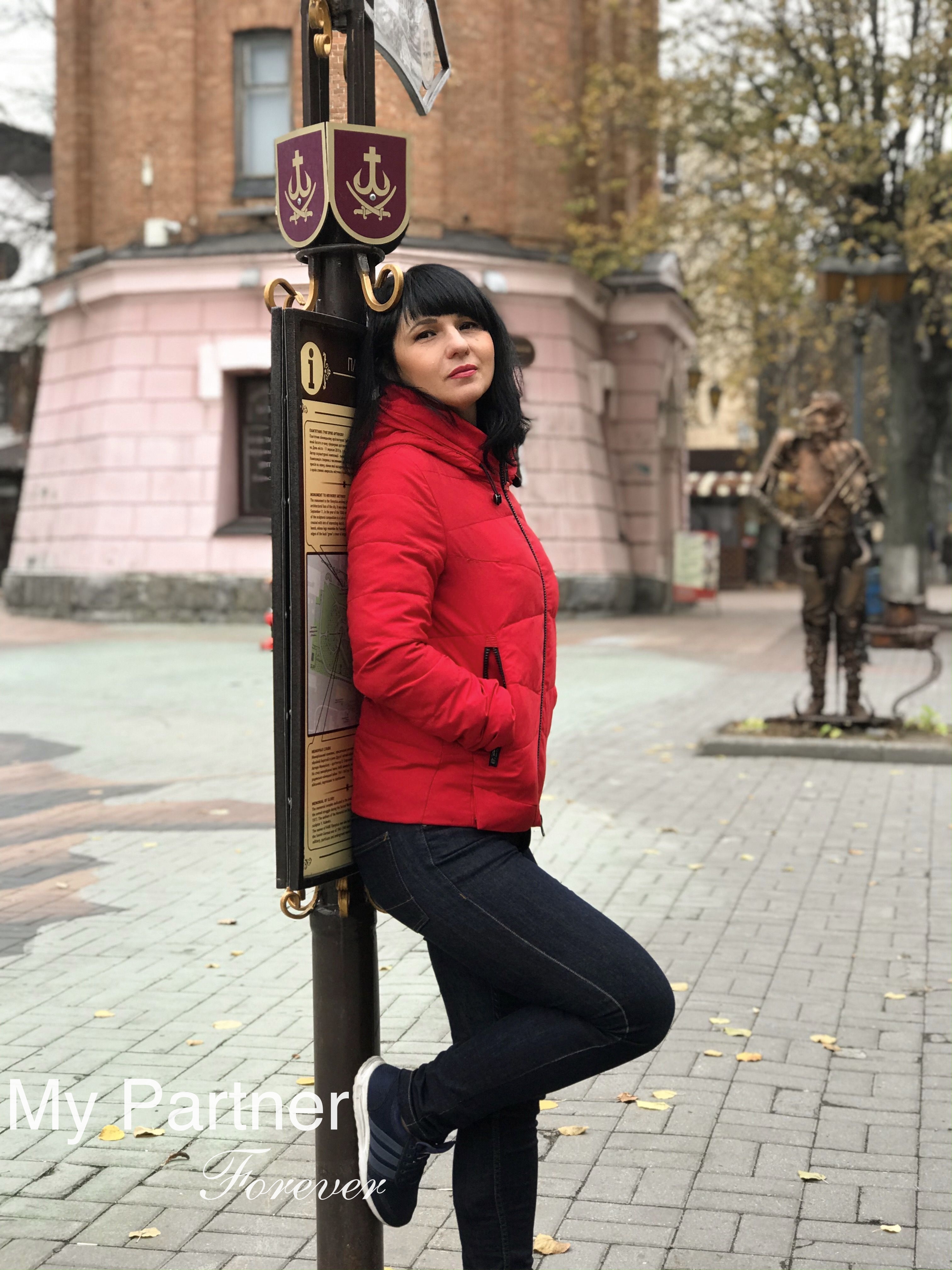 Dating Site to Meet Charming Ukrainian Lady Larisa from Vinnitsa, Ukraine