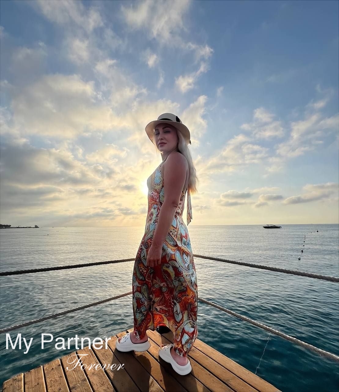 Dating Site to Meet Charming Ukrainian Woman Tatiyana from Kiev, Ukraine