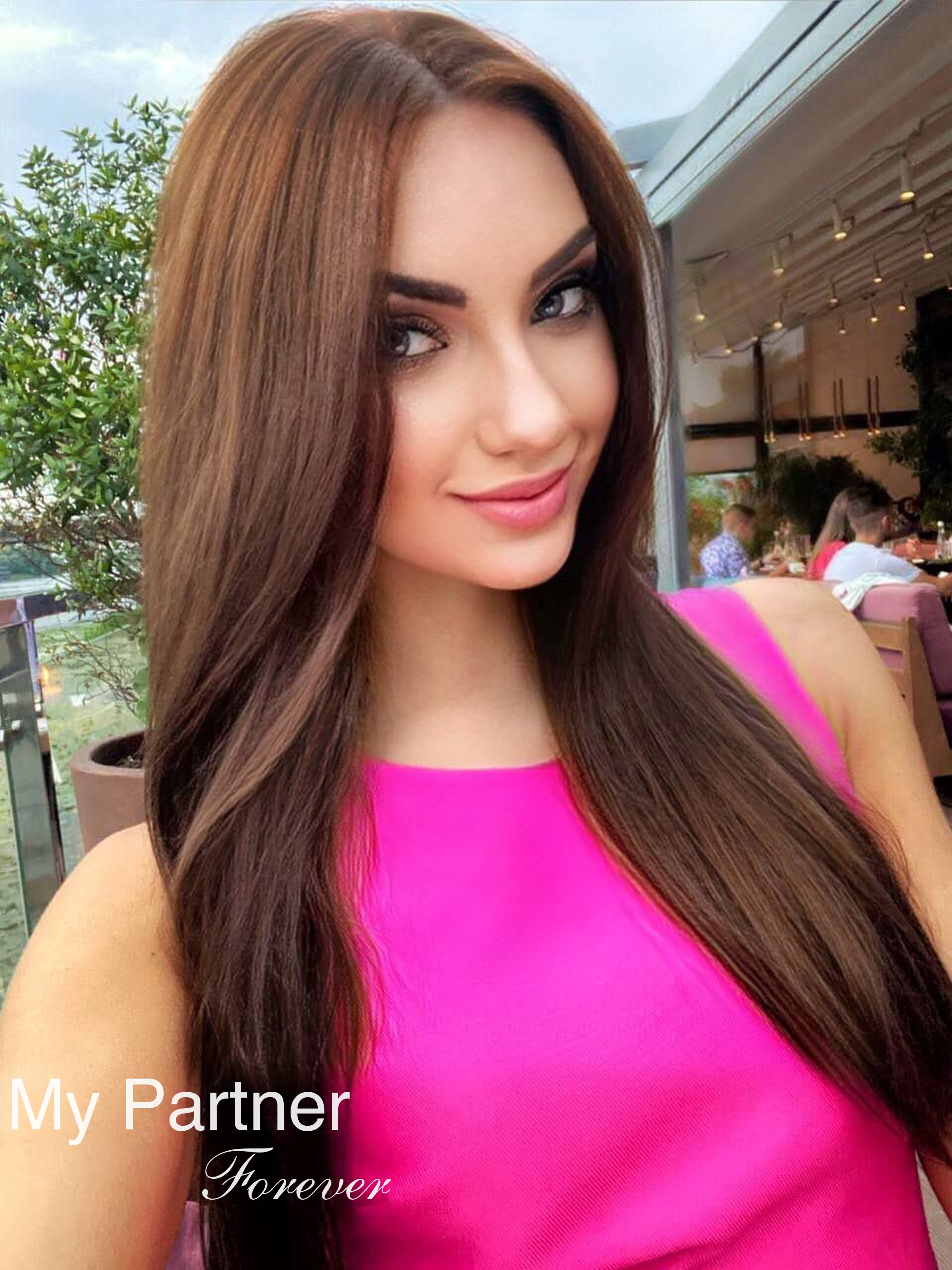 Dating Site to Meet Gorgeous Ukrainian Girl Valeriya from Kiev, Ukraine