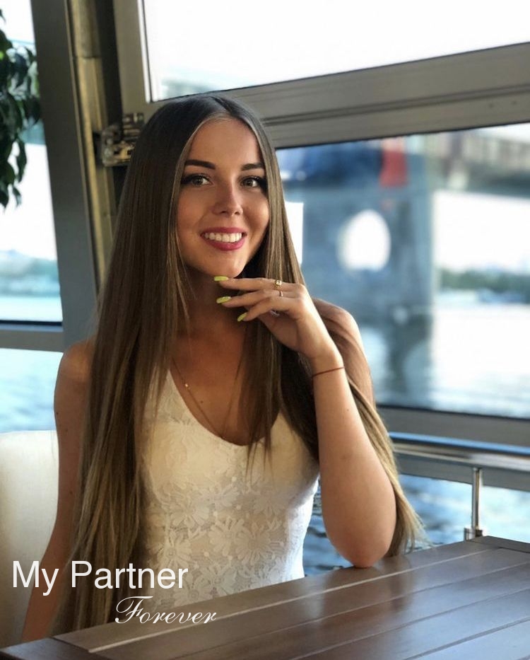 Dating Site to Meet Gorgeous Ukrainian Lady Anastasiya from Kiev, Ukraine