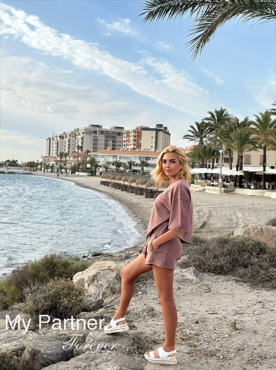 Dating Site to Meet Single Ukrainian Woman Nataliya from Nikolaev, Ukraine