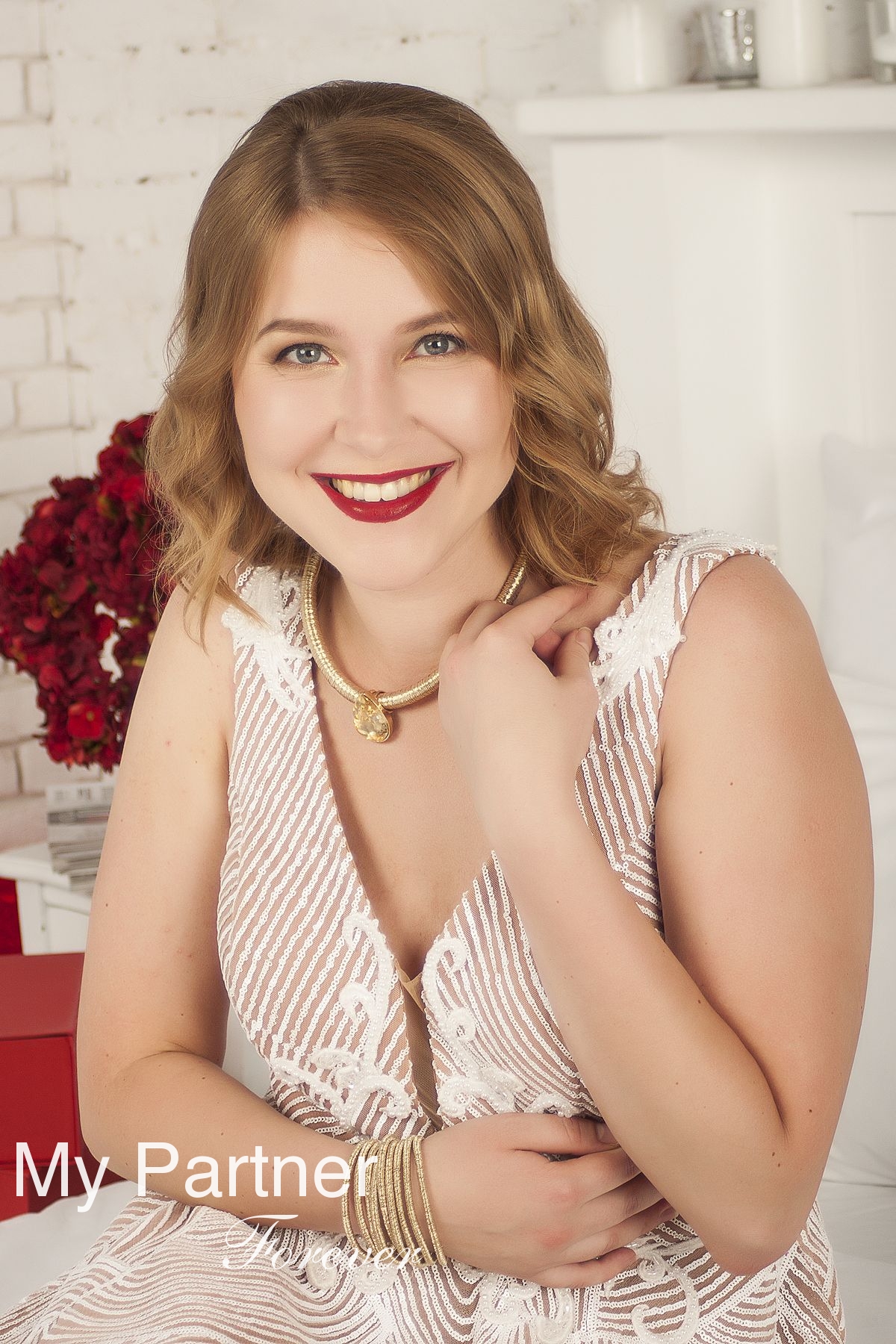 Dating Site to Meet Stunning Ukrainian Woman Aleksandra from Kiev, Ukraine