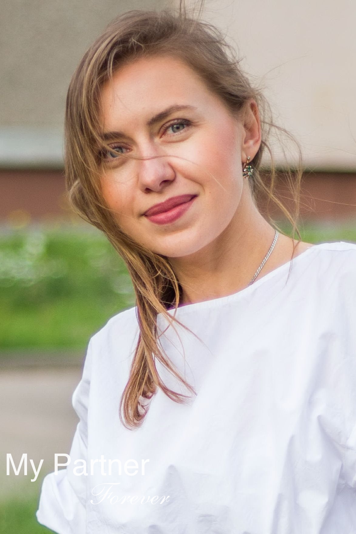 Beautiful Single Ukrainian and Russian Ladies Inter Dating