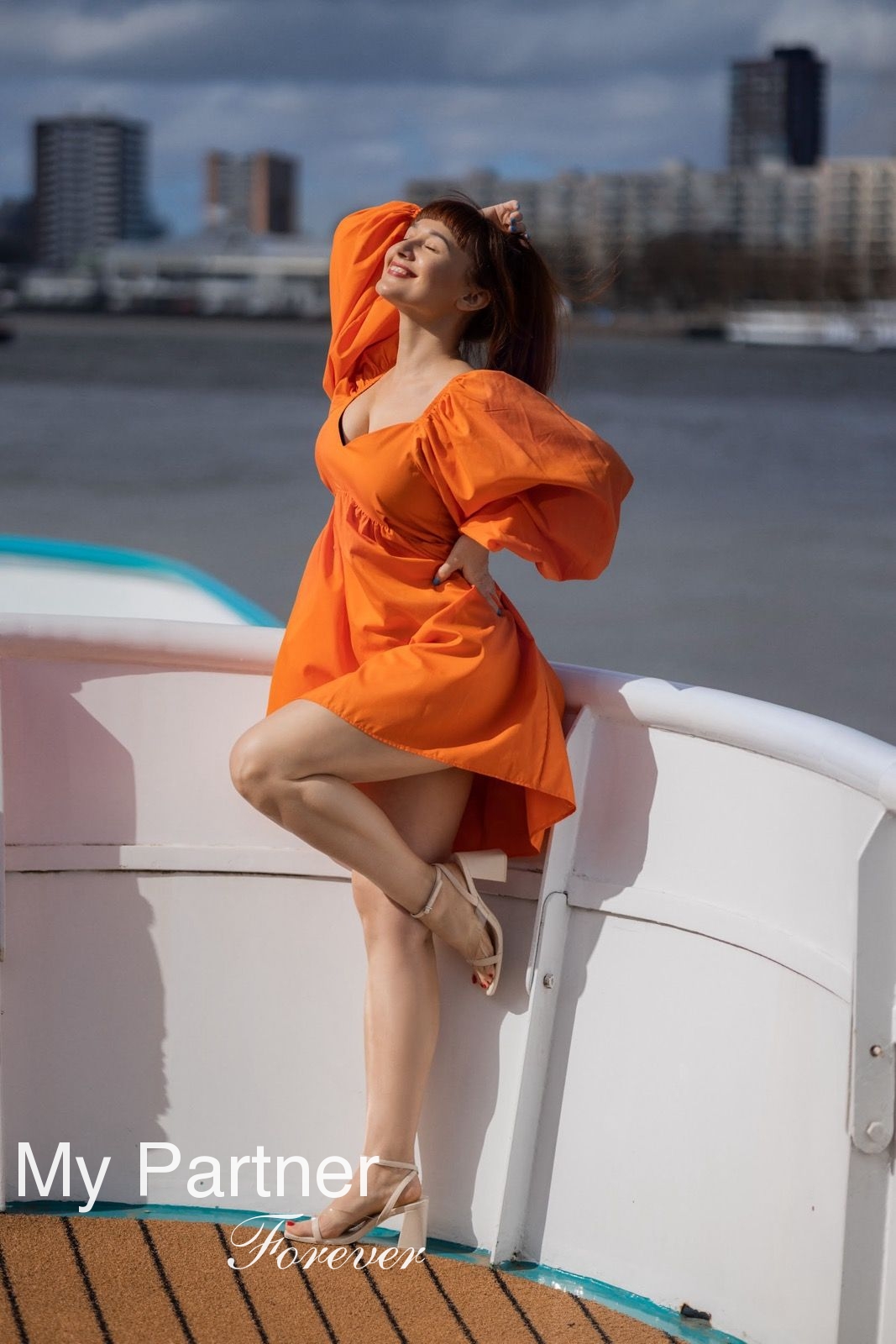 Dating with Beautiful Ukrainian Girl Marina from Nikolaev, Ukraine