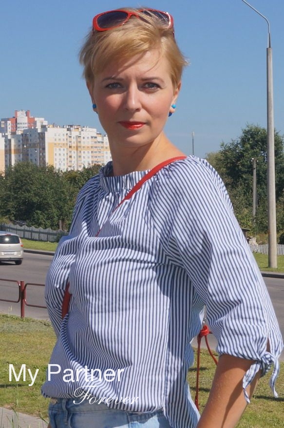 Dating with Charming Belarusian Lady Valentina from Grodno, Belarus