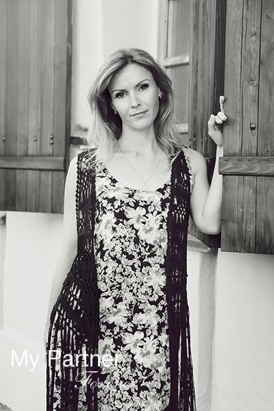 Dating with Charming Russian Woman Nataliya from Almaty, Kazakhstan